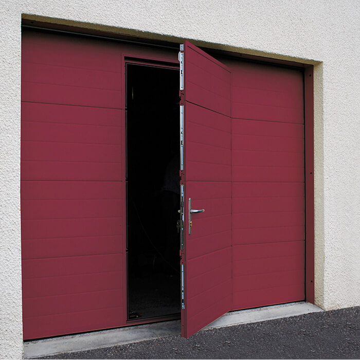 porte-de-garage-sectionnelle-portillon Porte de garage sectionnelle avec portillon